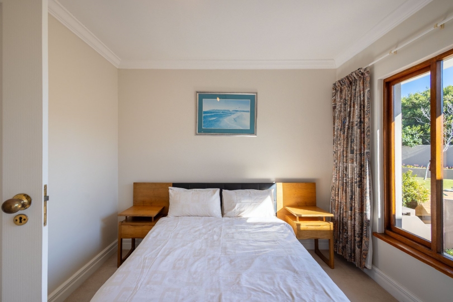 4 Bedroom Property for Sale in Lower Robberg Western Cape